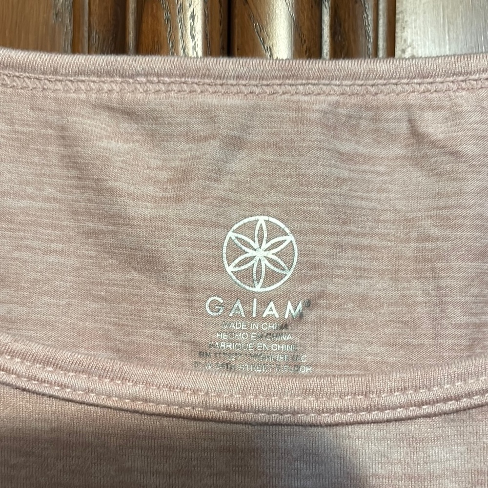 GAIAM Pink Ruched Long Sleeve Blouse - Picture 2 of 6